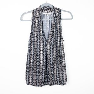 Max Studio Sleeveless Geometric Print Blouse